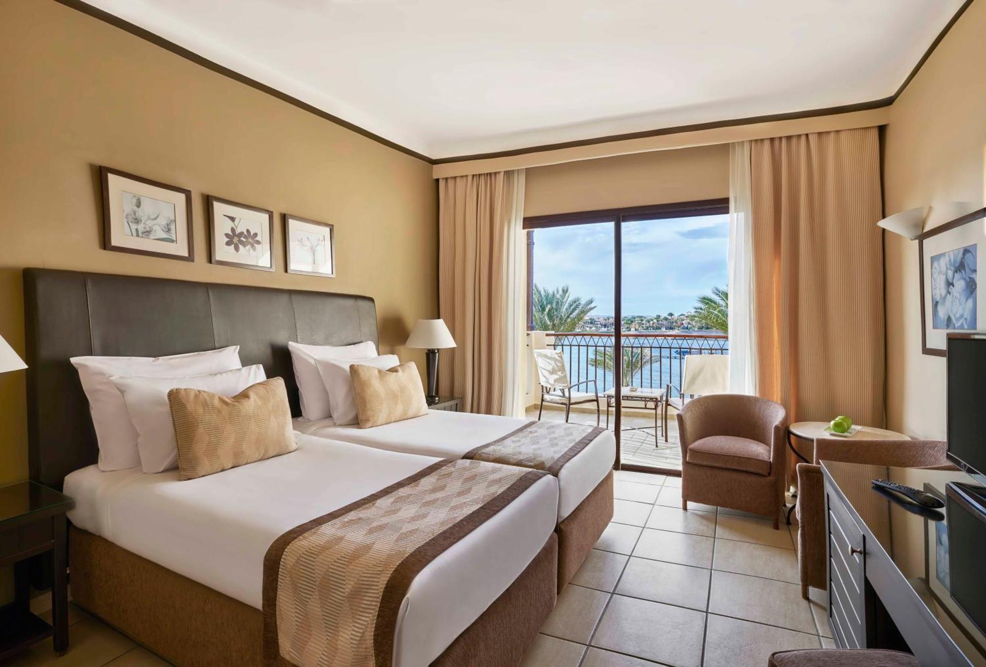 Resort Jaz Lamaya 5*